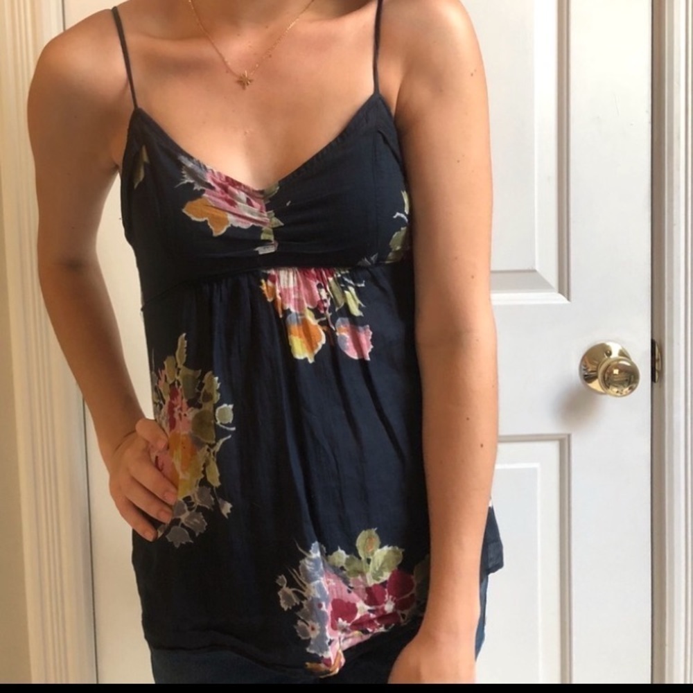 American Eagle Floral Spaghetti Strap Top Sz XS